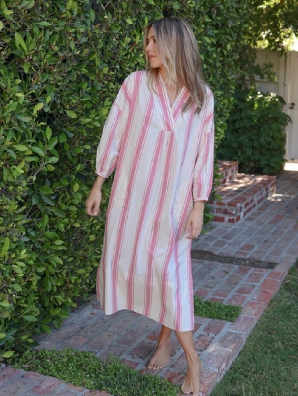 LAKE Pocket Caftan in Fig Lake Pockets Coastal Large